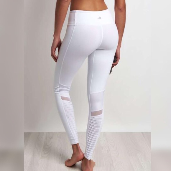 {alo yoga} moto leggings in dove grey - Picture 5 of 7